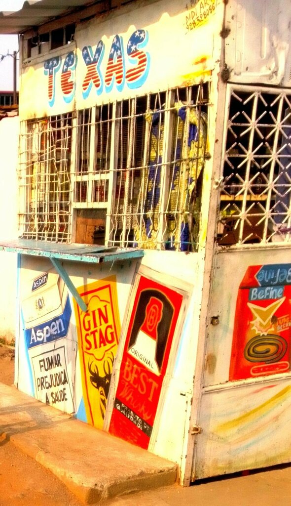 Cafe Texa, Loanda, photo