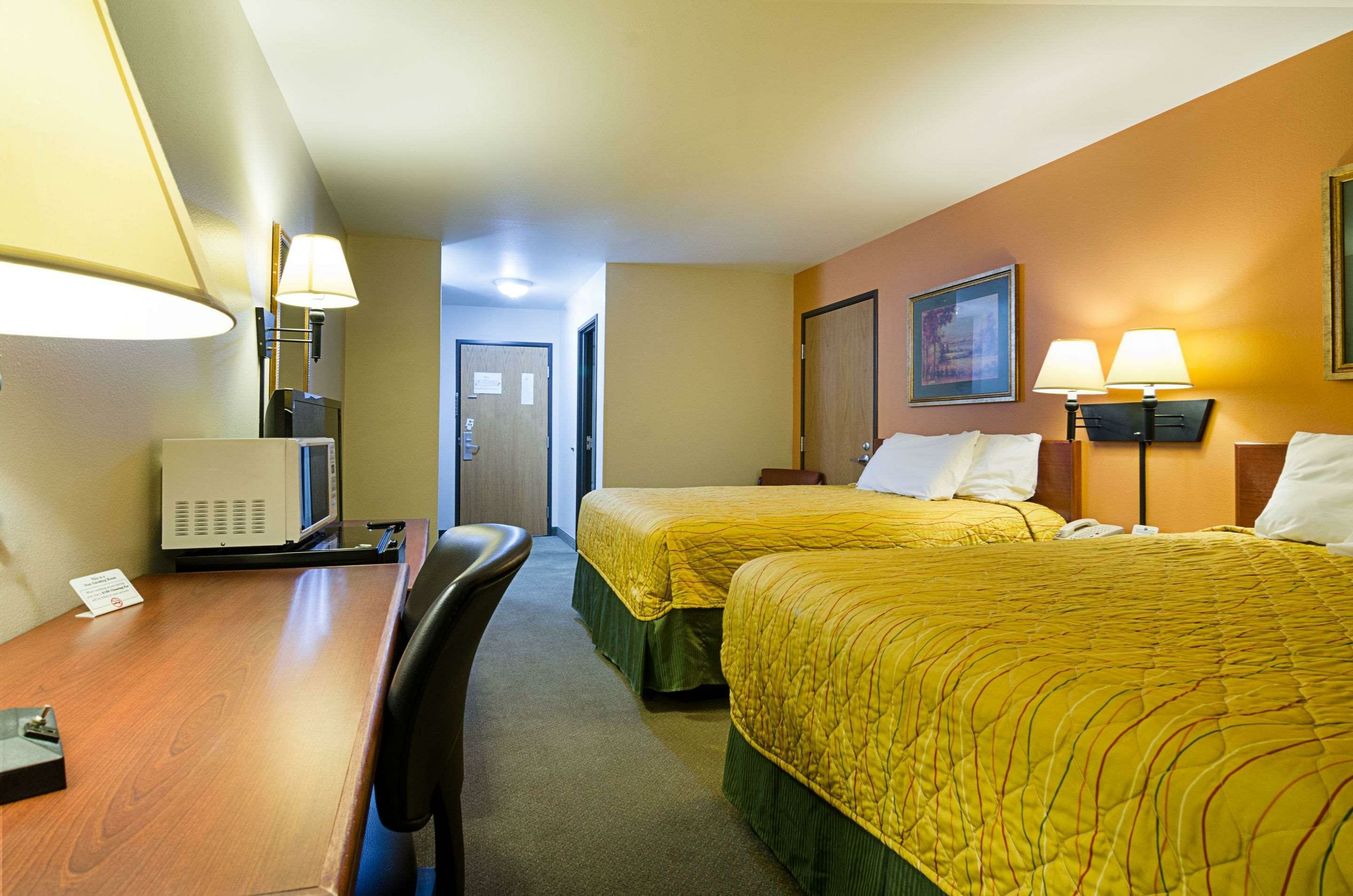 Фото Rodeway Inn