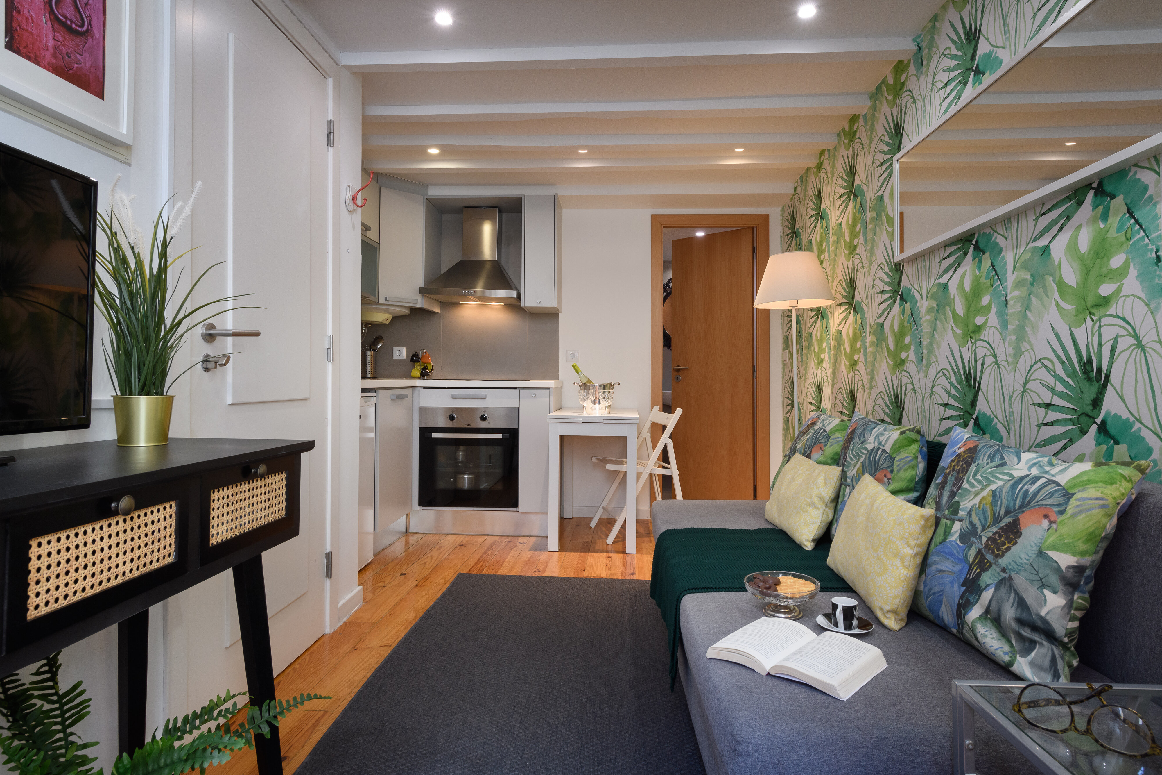 Фото Alfama Yellow House