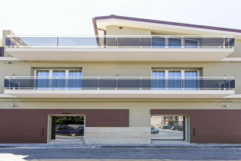 Гостиница Hotel Simon Bolivar