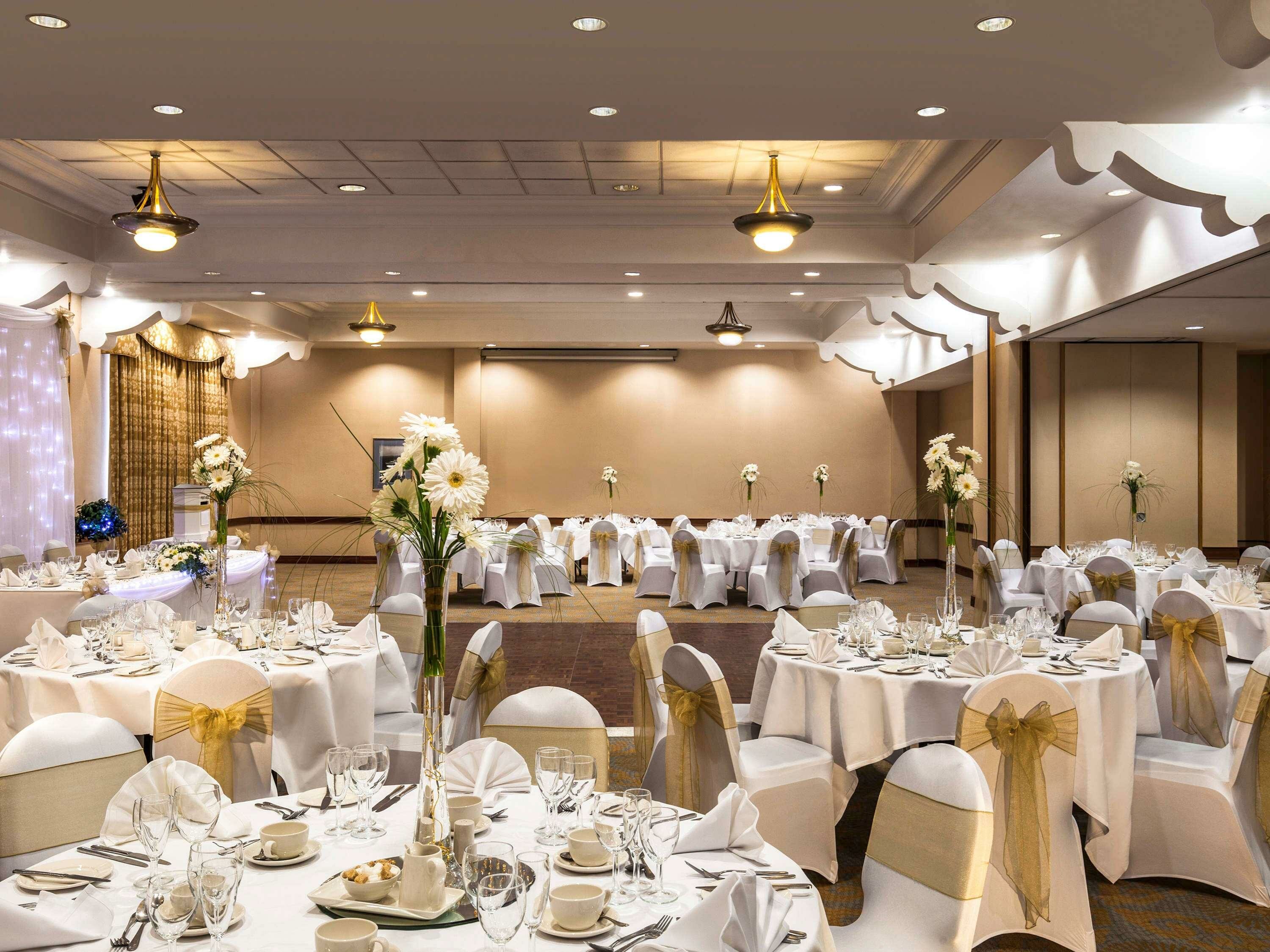 Фото Mercure Dartford Brands Hatch Hotel & SPA