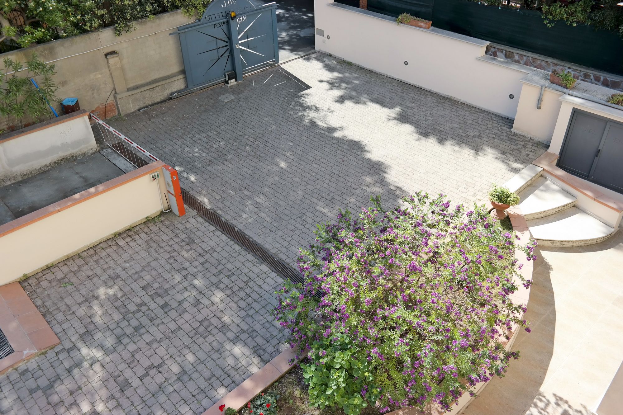 Фото Hotel Villa Lo Scoglietto