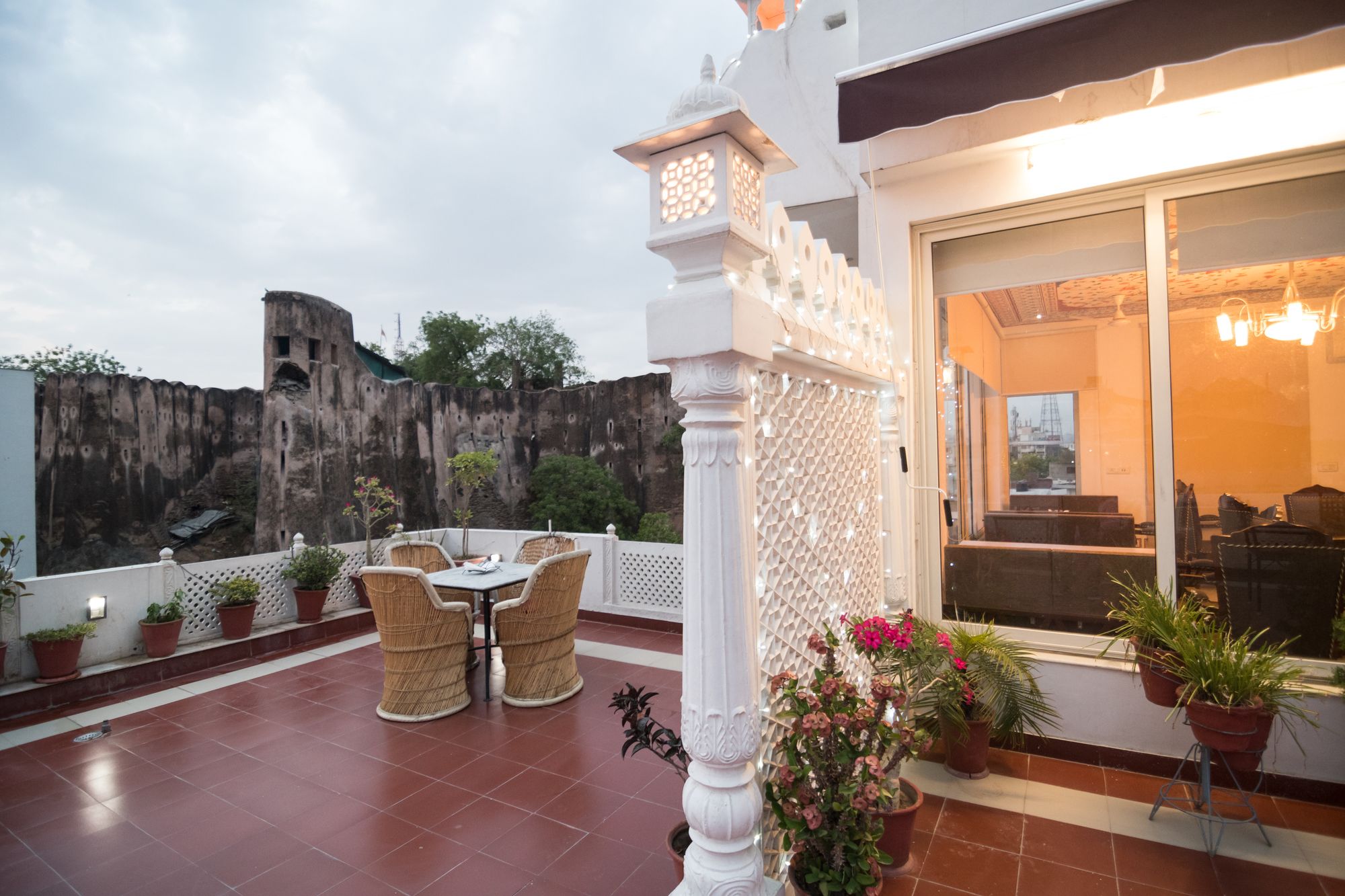 Фото Chitra Katha