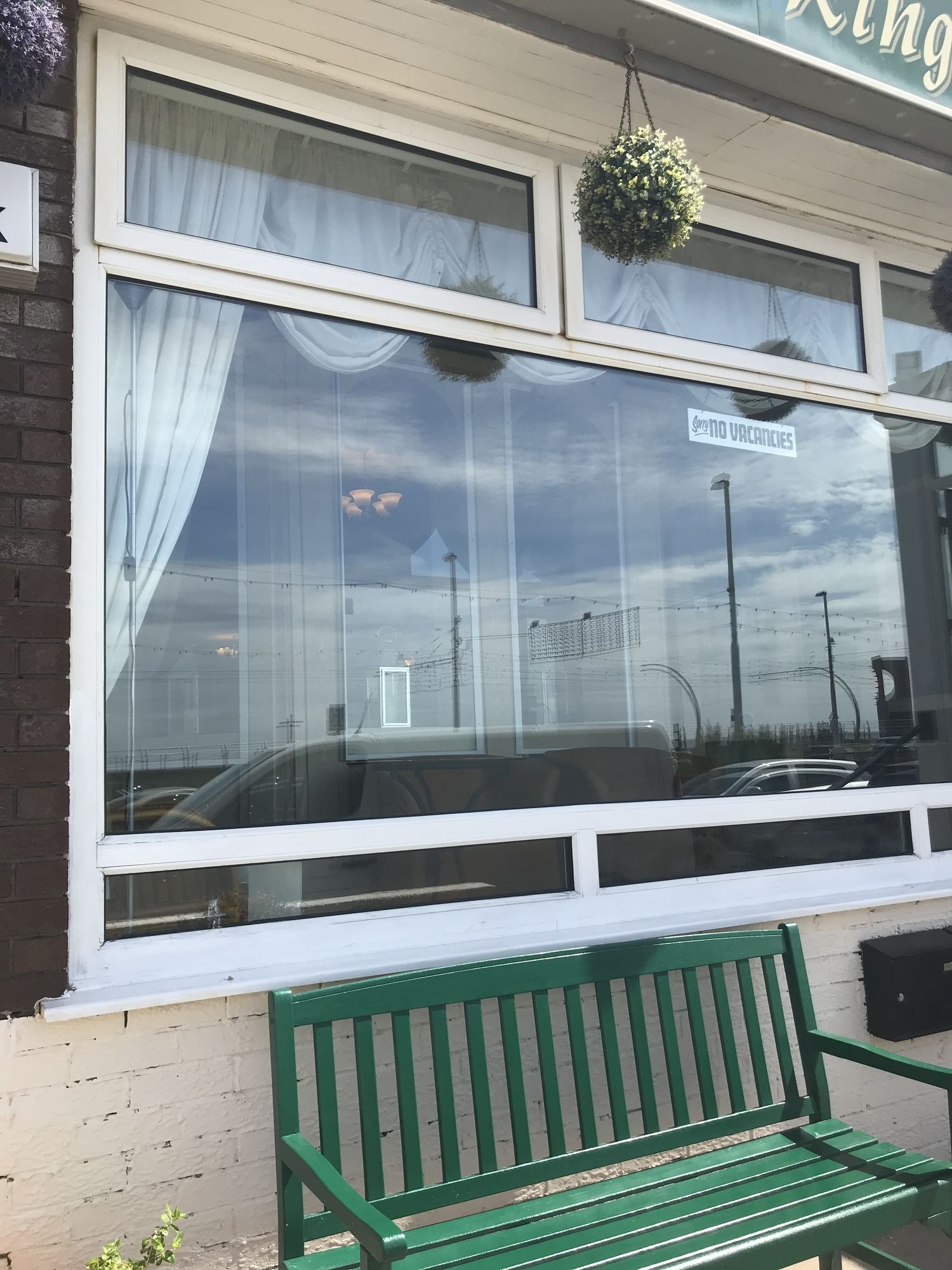 Фото Kingsbury Hotel