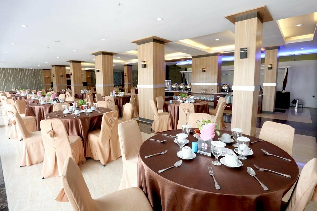 Фото Hotel Grand Permata Hati