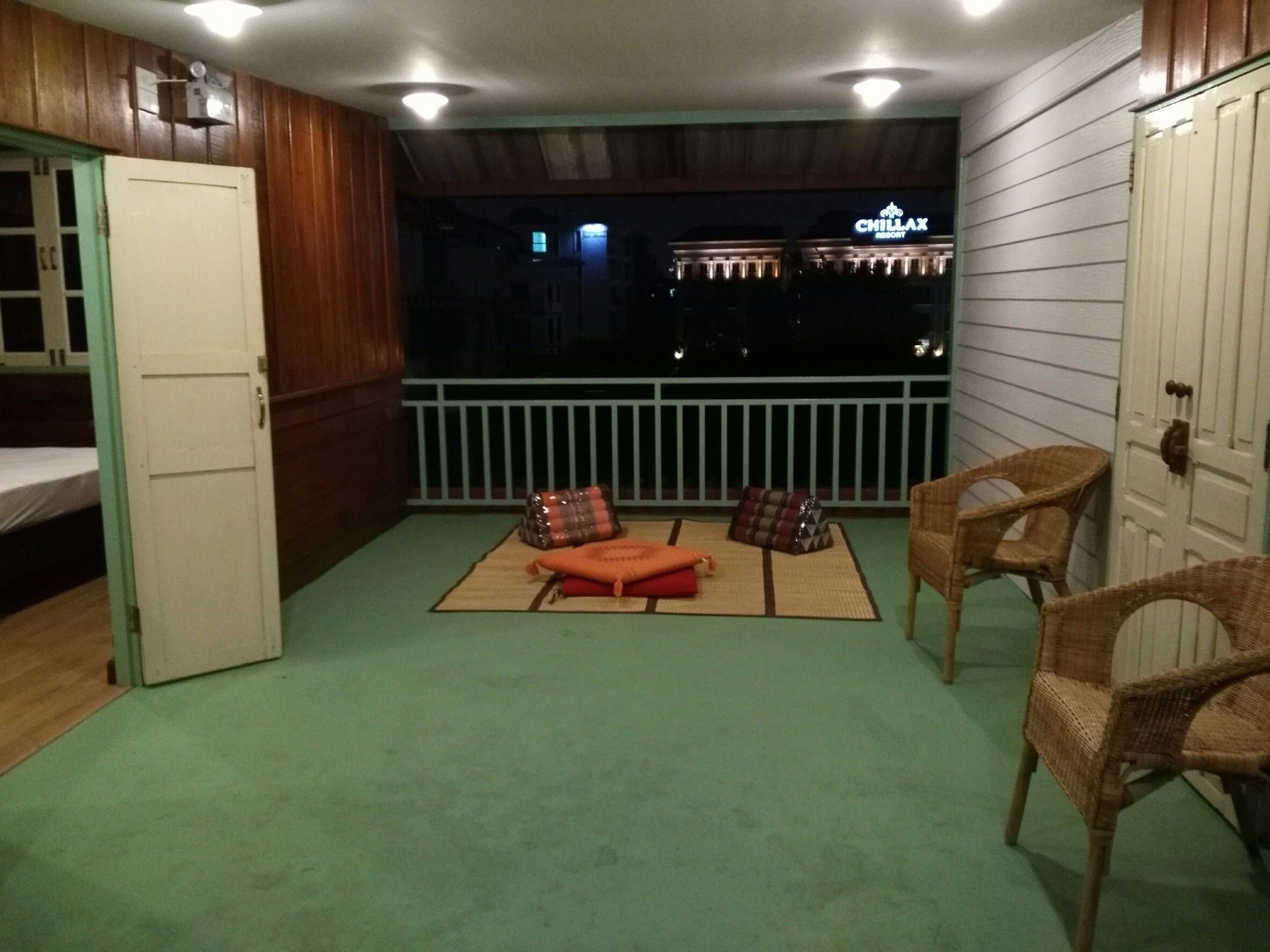 Фото IsHOME& Hashery