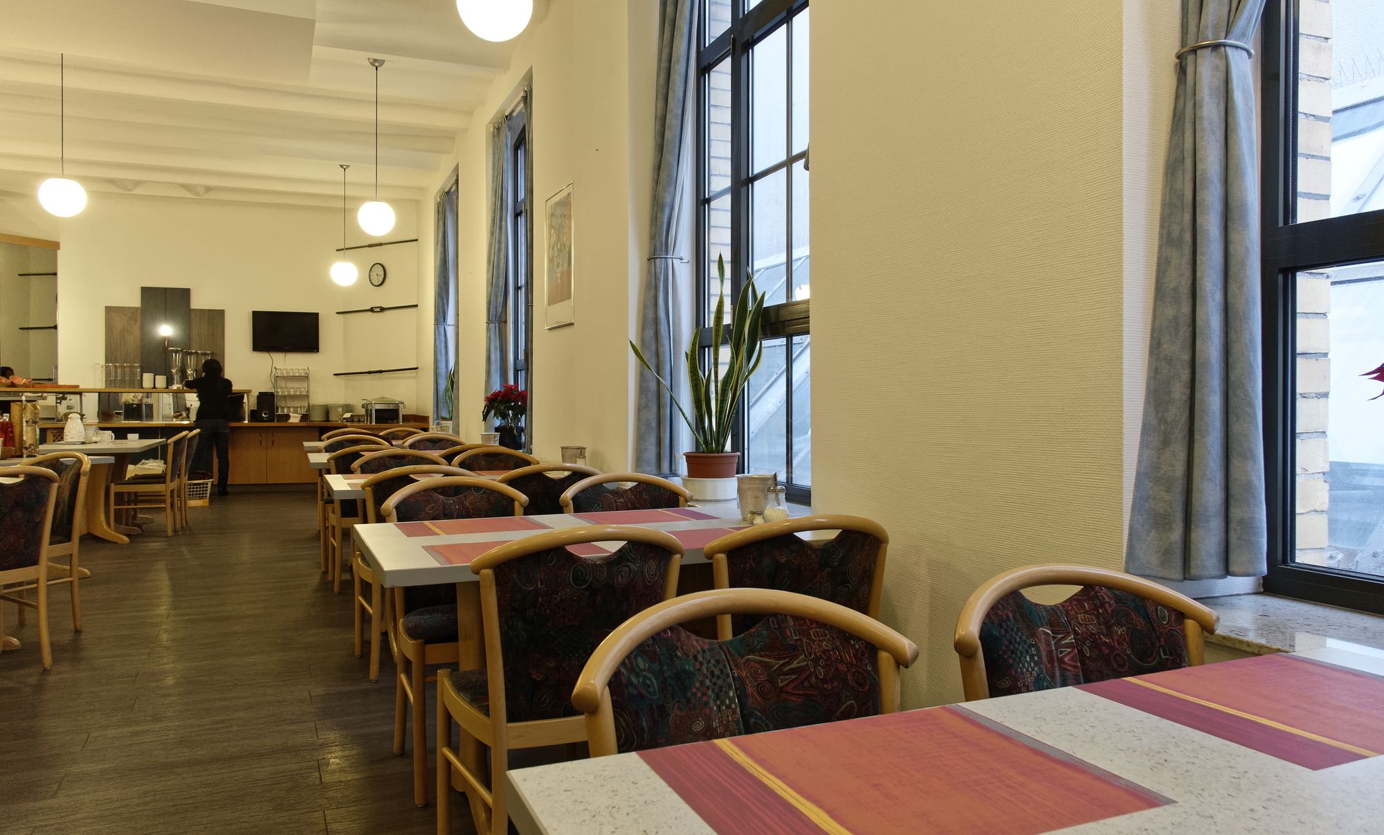 Фото Opera Hotel Köln