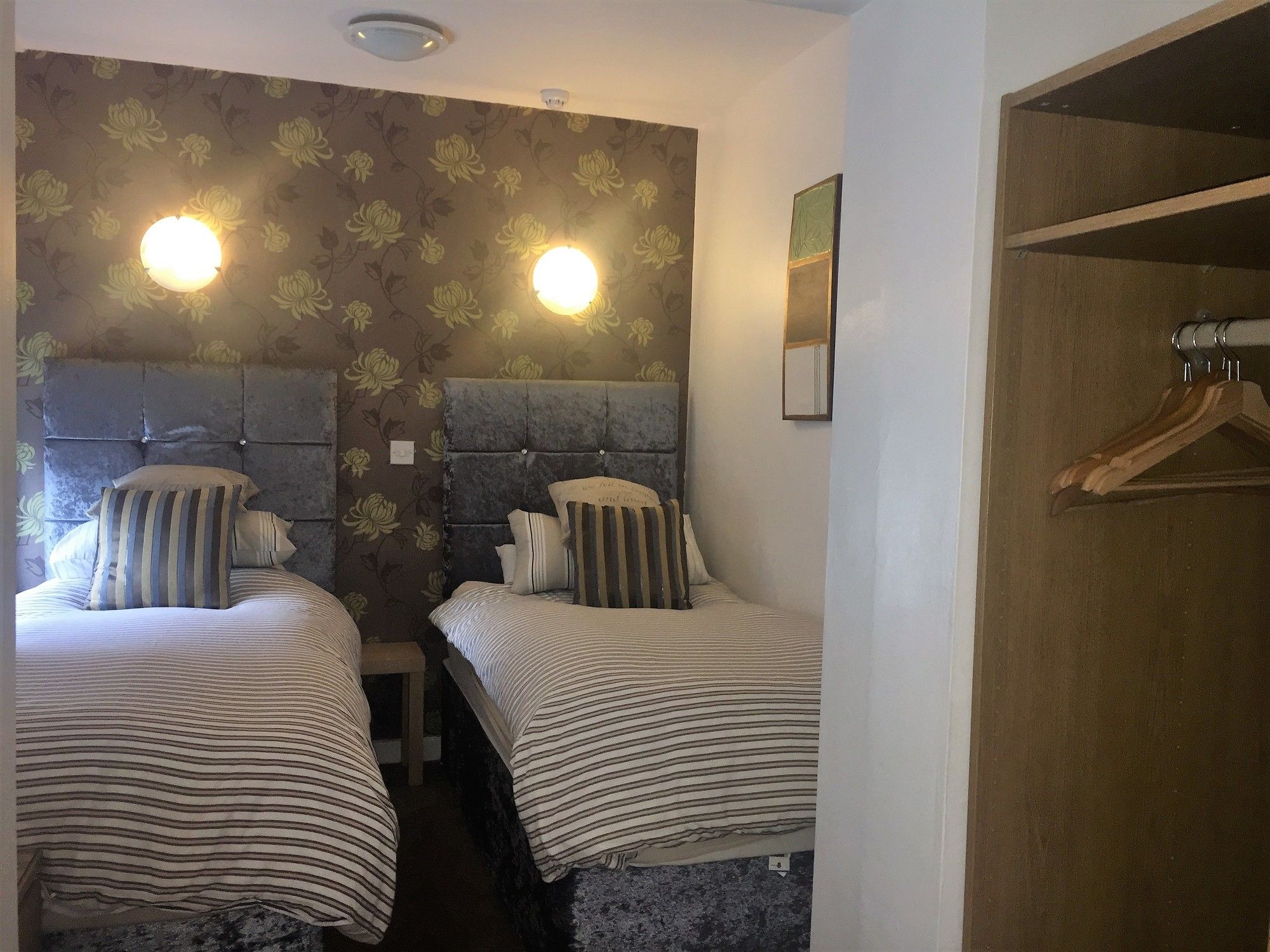 Фото Beechwood Ensuite Guest House