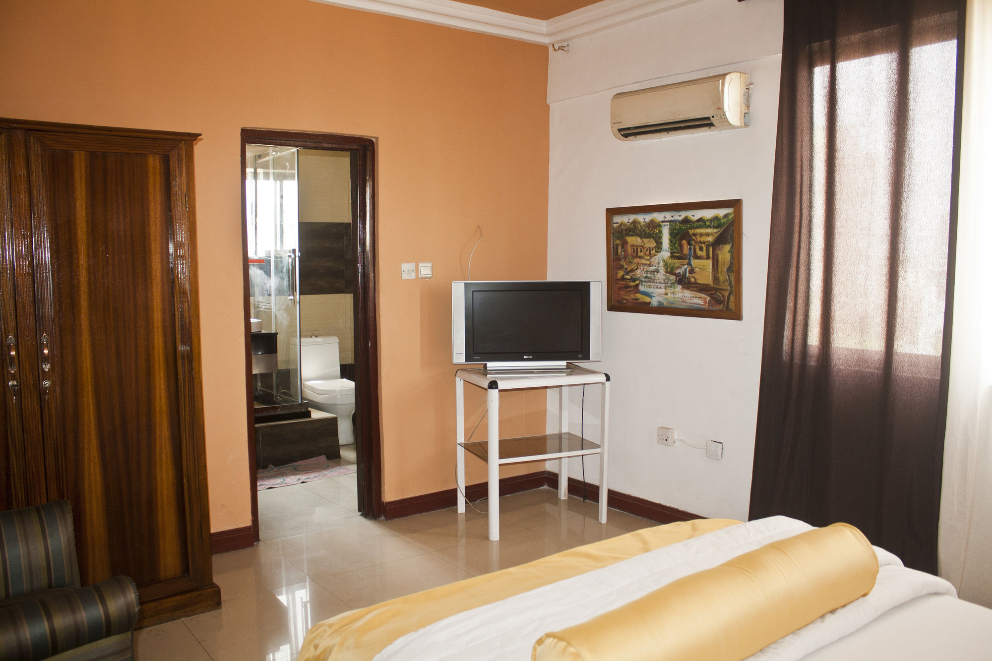 Фото Niagara Hotel