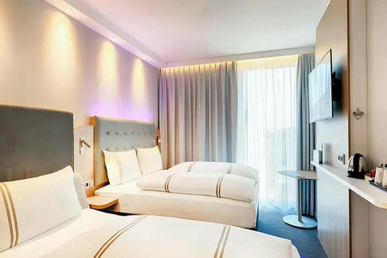 Фото Premier Inn Leipzig City Hahnekamm Hotel