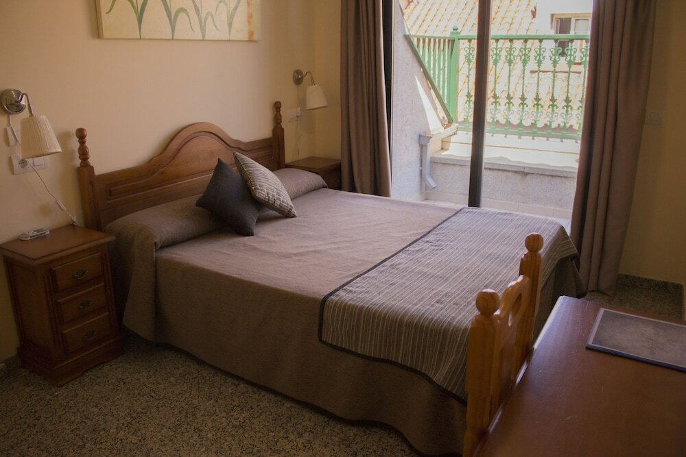 Фото Hotel Reyesol