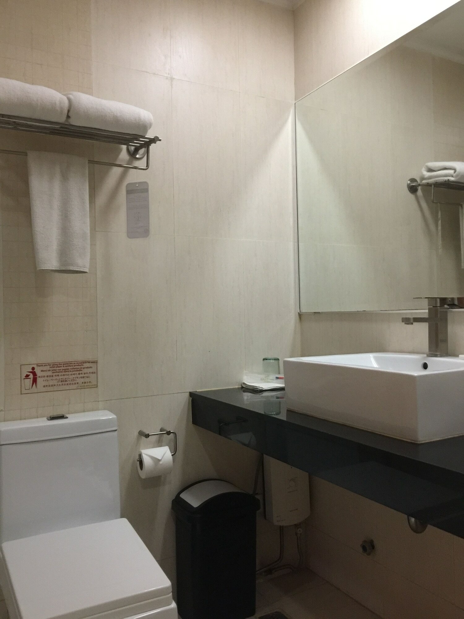 Фото Allure Hotel & Suites