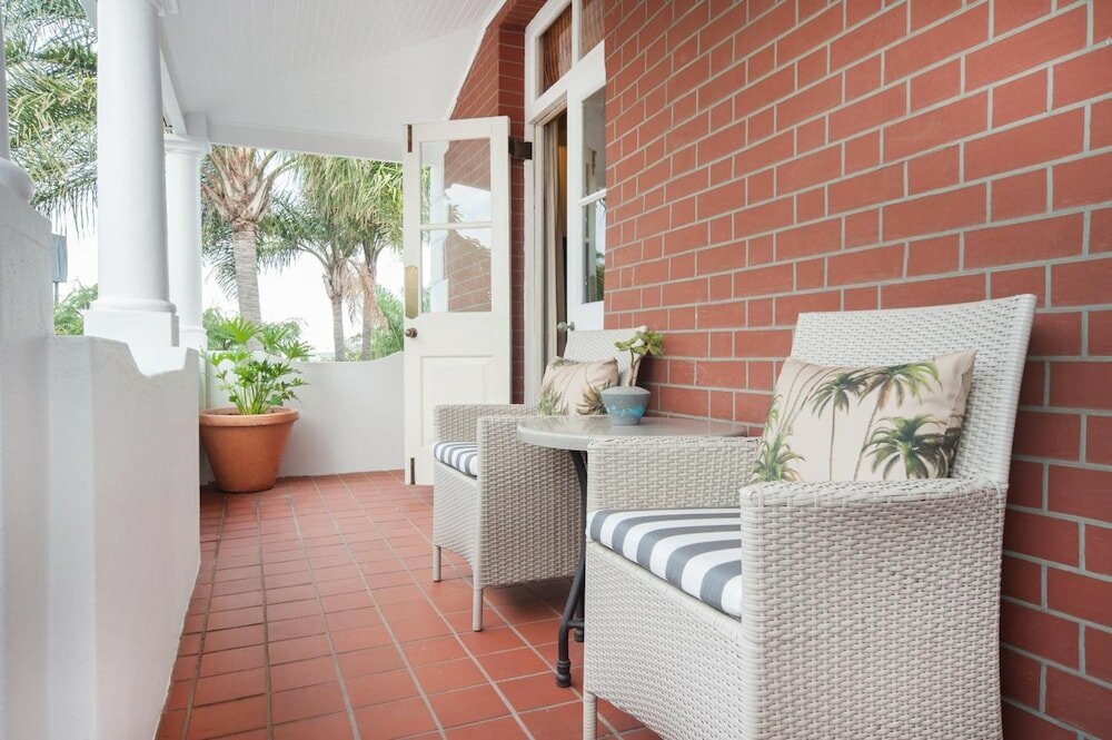 Фото Quarters Hotel Florida Road