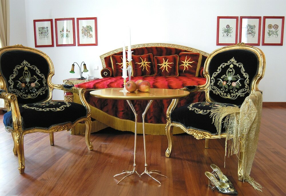 Фото Grand Hôtel des Ambassadeurs