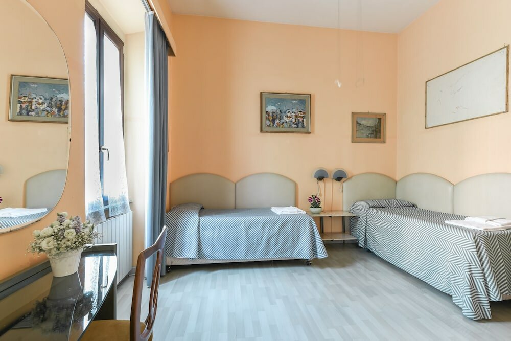 Фото A Roma San Pietro Best Bed & Breakfast