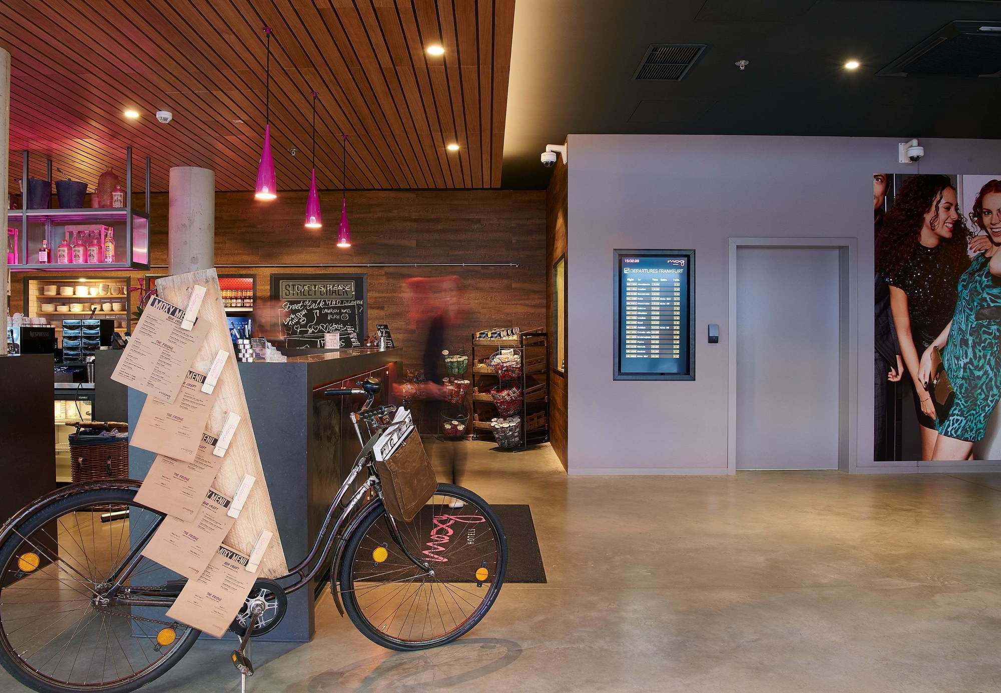 Фото Moxy Frankfurt Eschborn