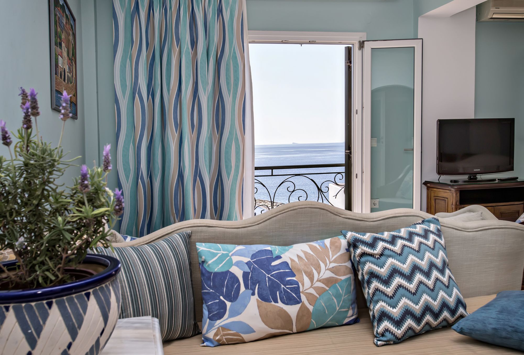 Фото Tinos Resort Hotel