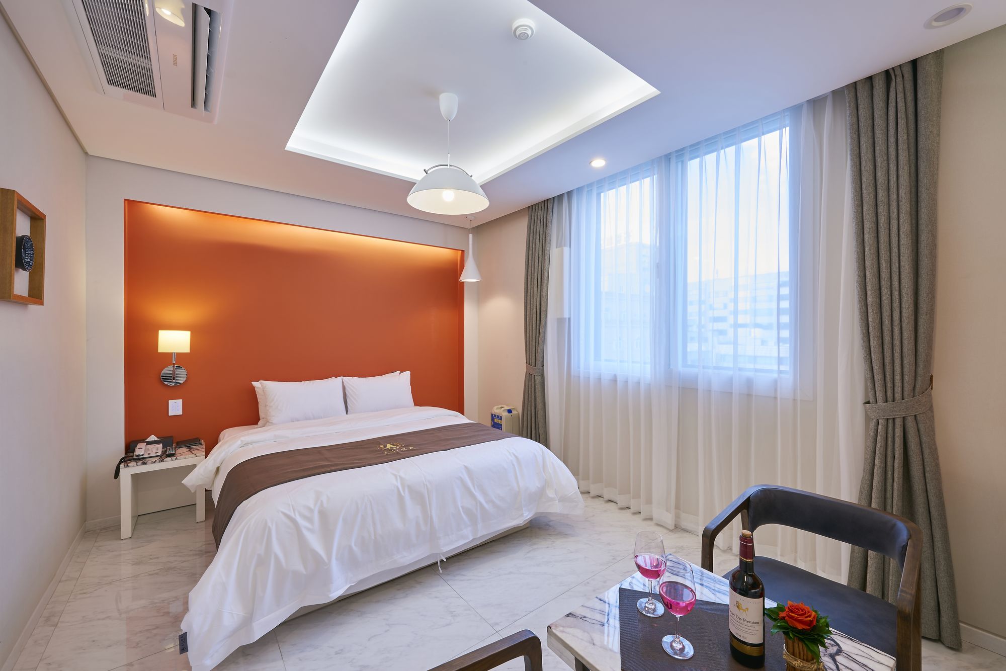 Фото Gwangju Aura Hotel