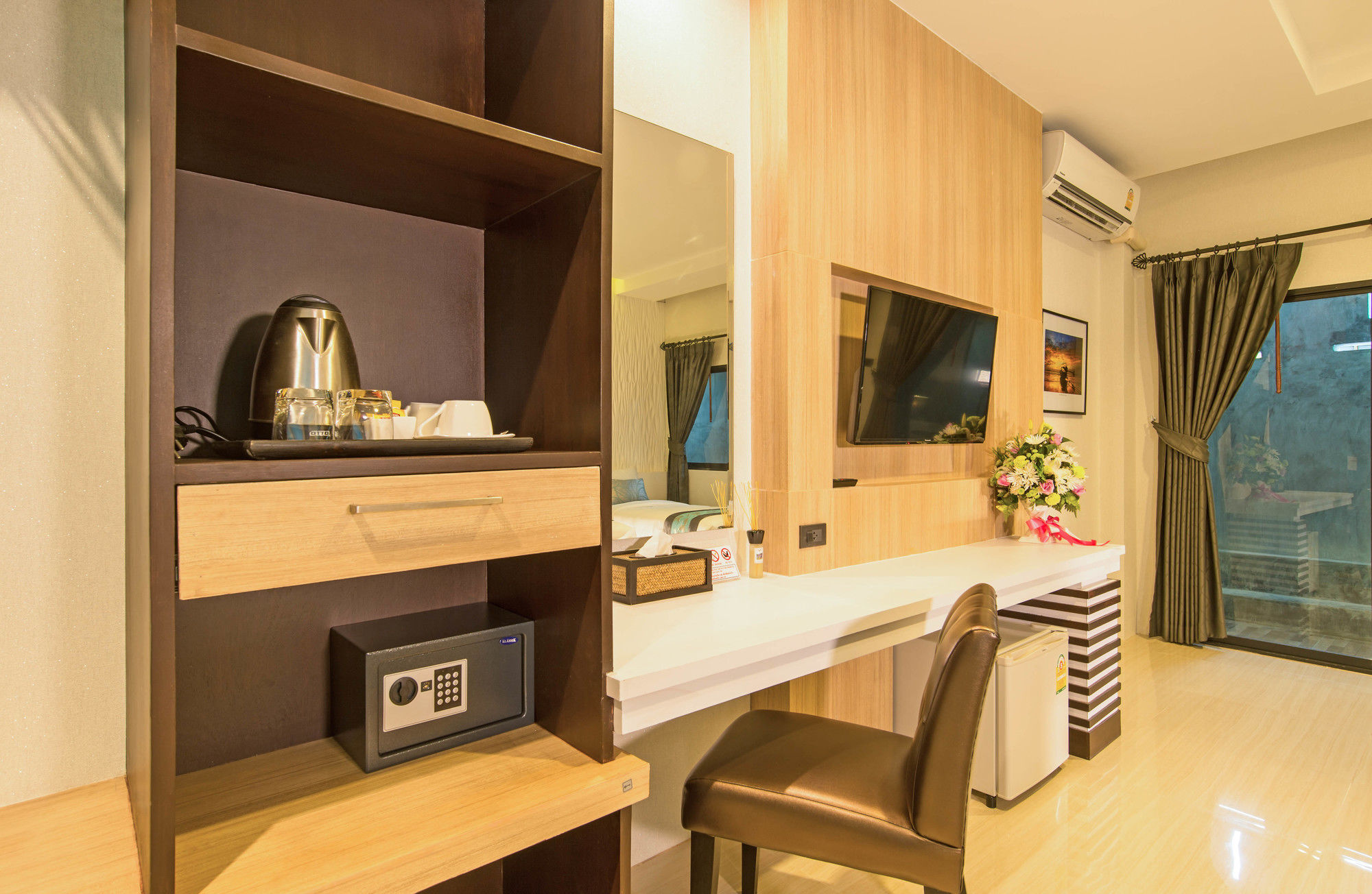 Фото The Nice Hotel