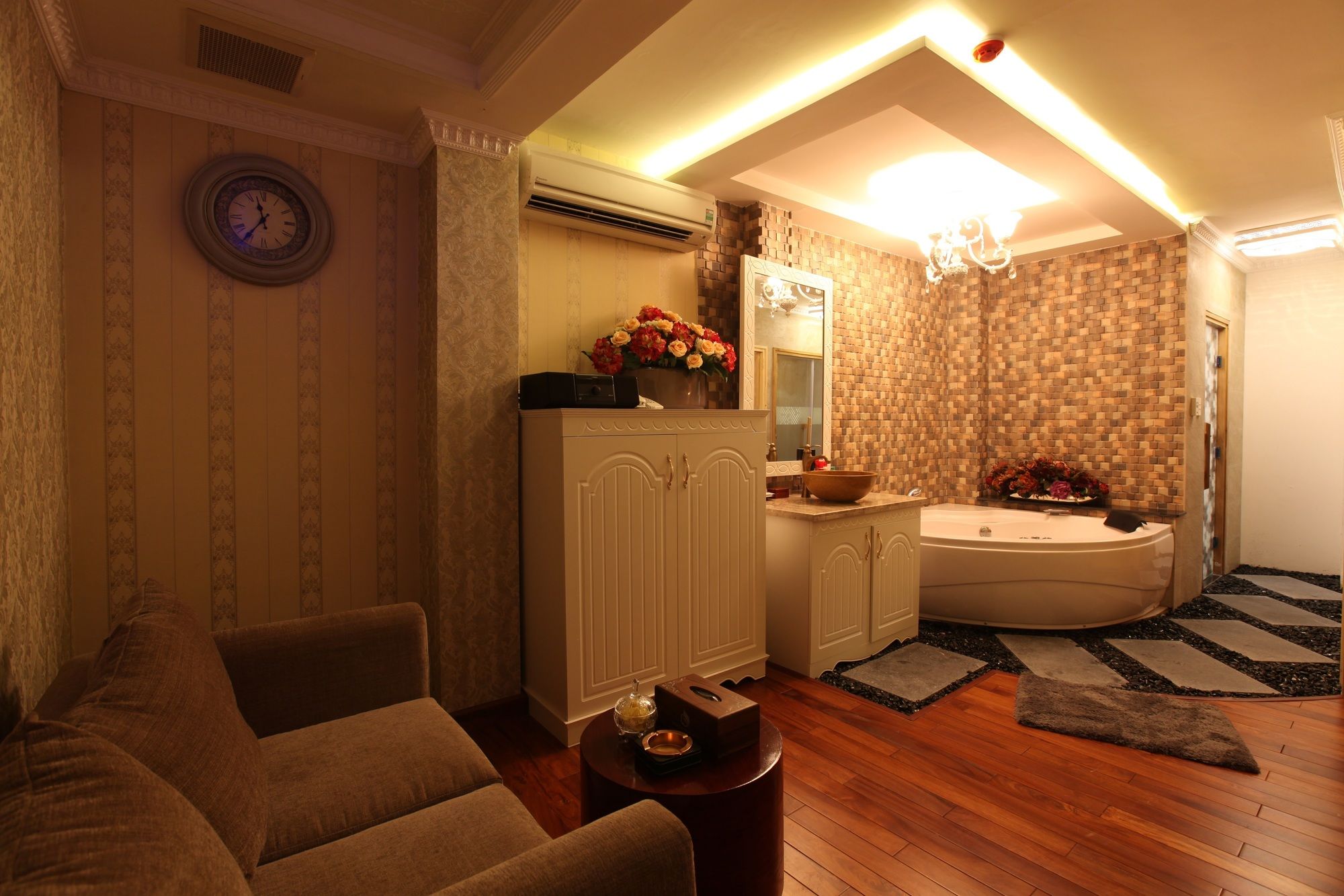 Фото Minh Tam Hotel & SPA 32