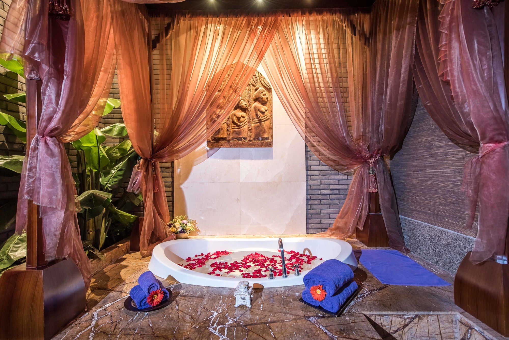 Фото Shaoxing Xianheng Grand Hotel