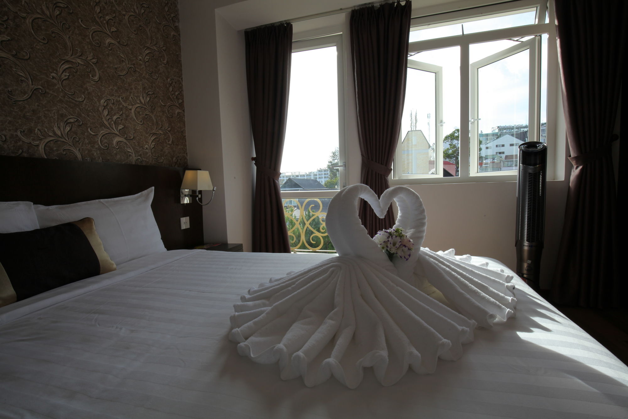 Фото Kings Hotel Dalat