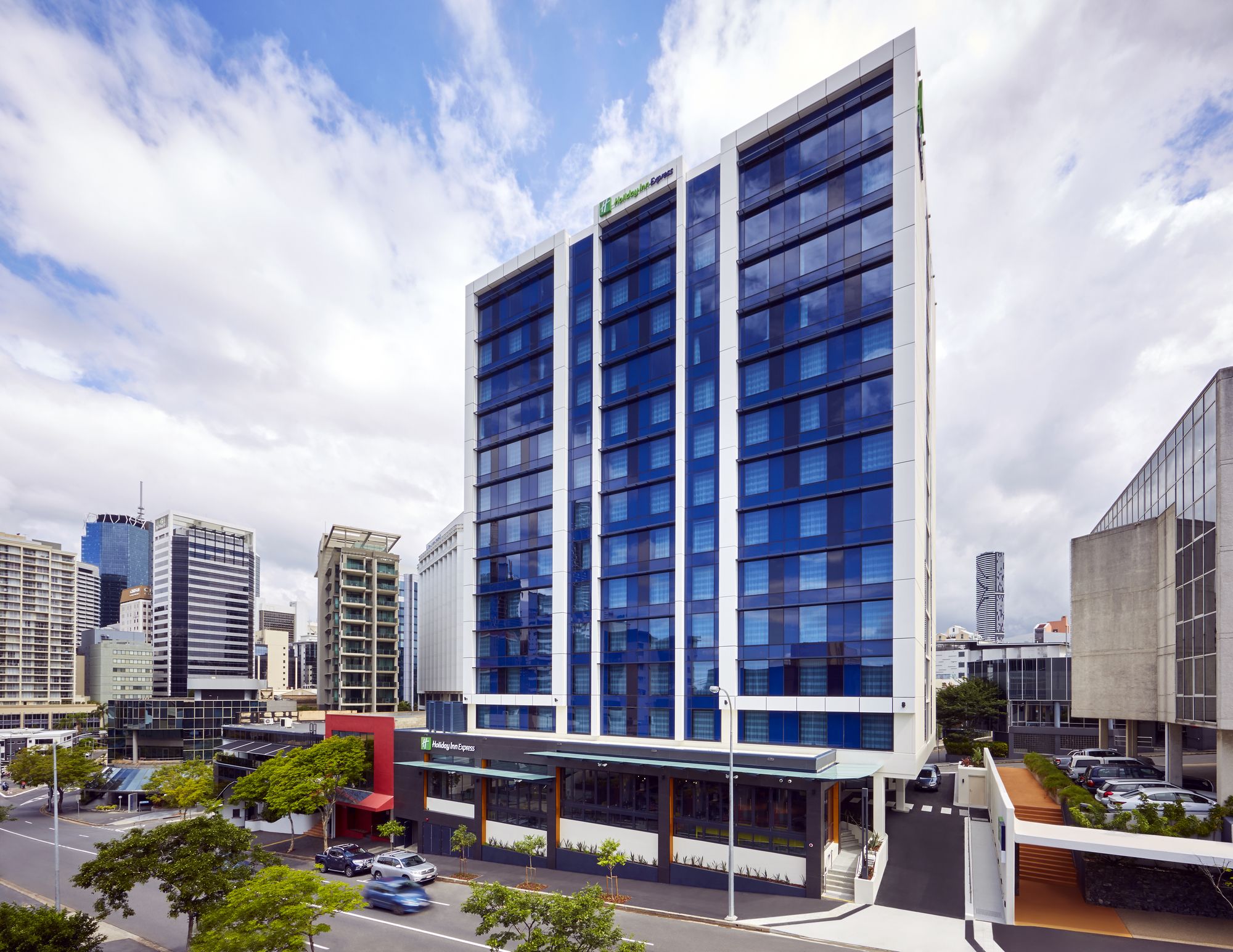 Фото Holiday Inn Express Brisbane Central