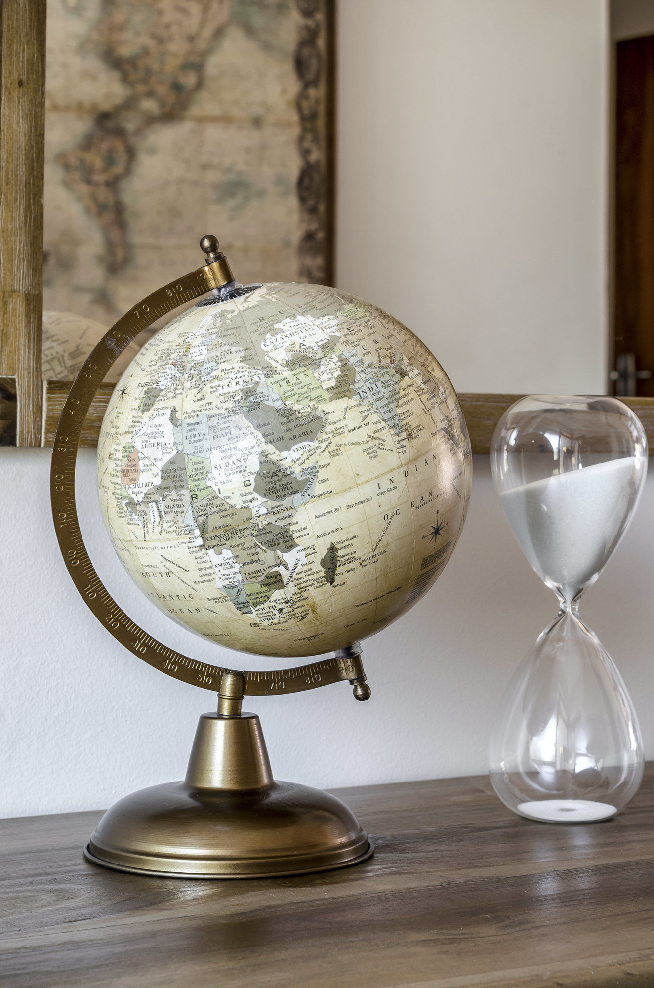 Фото Admiral's Lodge Guest House B & B