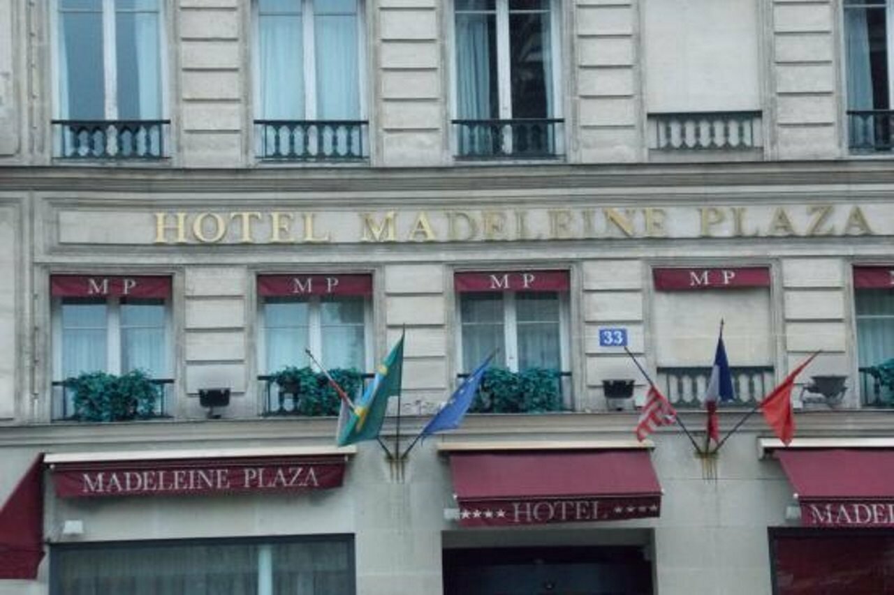 Фото Madeleine Plaza