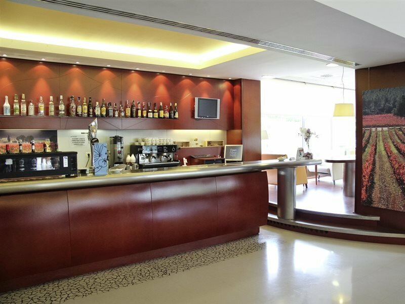 Фото ibis Styles Barcelona Sant Joan Despi