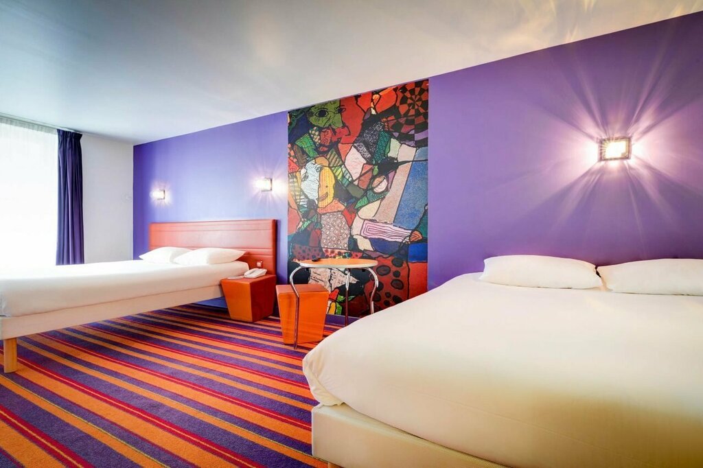 Hotel Ibis Styles Paris Opéra Lafayette, Paris, photo