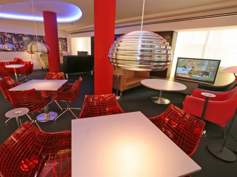 Фото Hotel Oasis Plaza