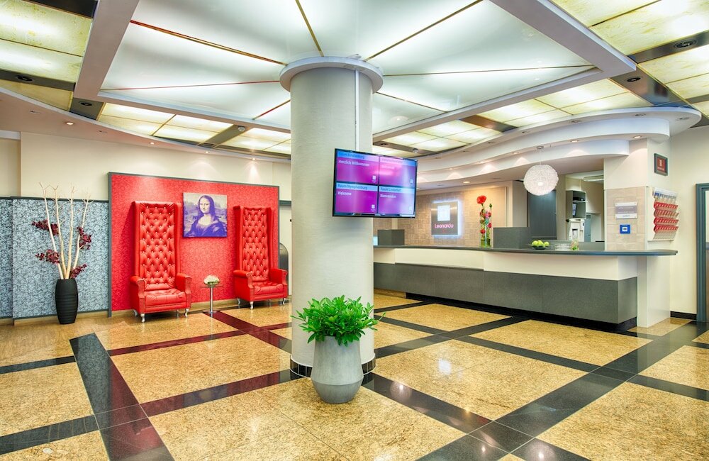 Фото Leonardo Hotel Munich Arabellapark