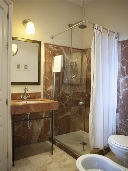 Фото Jeys Catedral Jerez