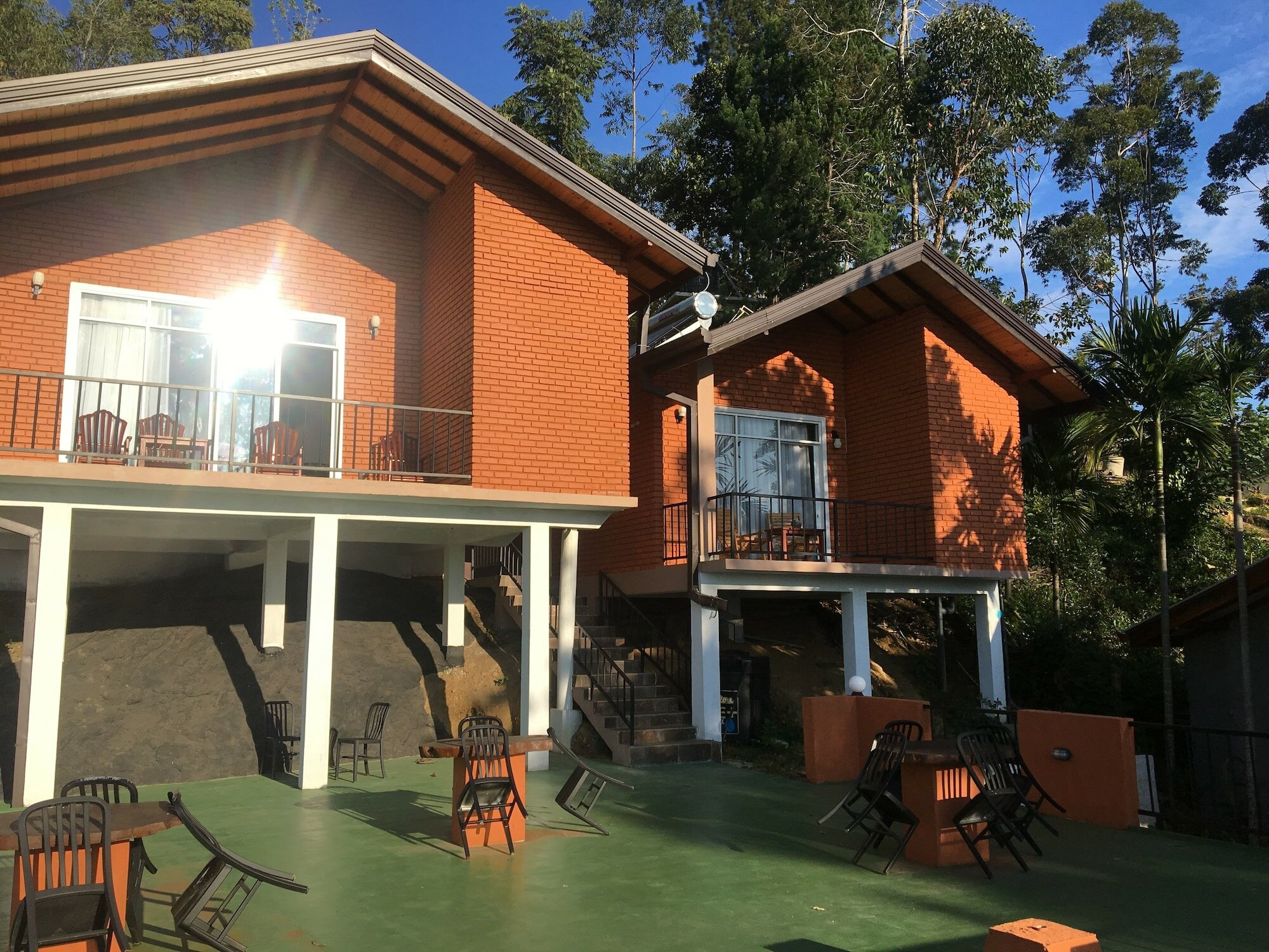 Фото Ella Red Rock