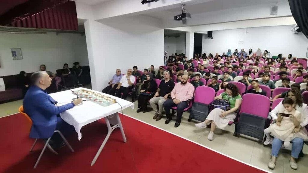 Lyceum Salihli Yigitbas Imam Hatip Middle School, Salihli, photo