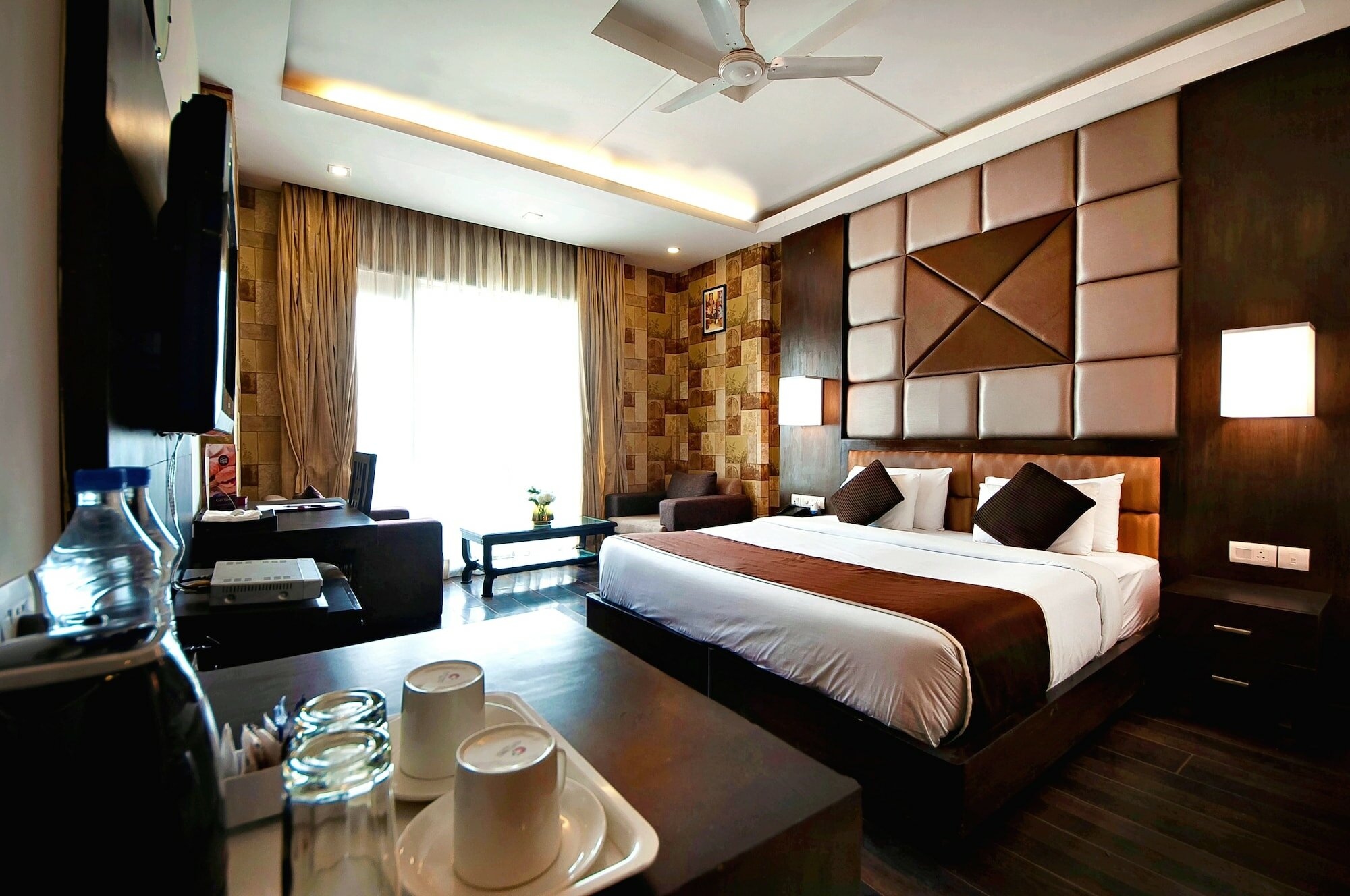 Фото Hotel Golf View Suites