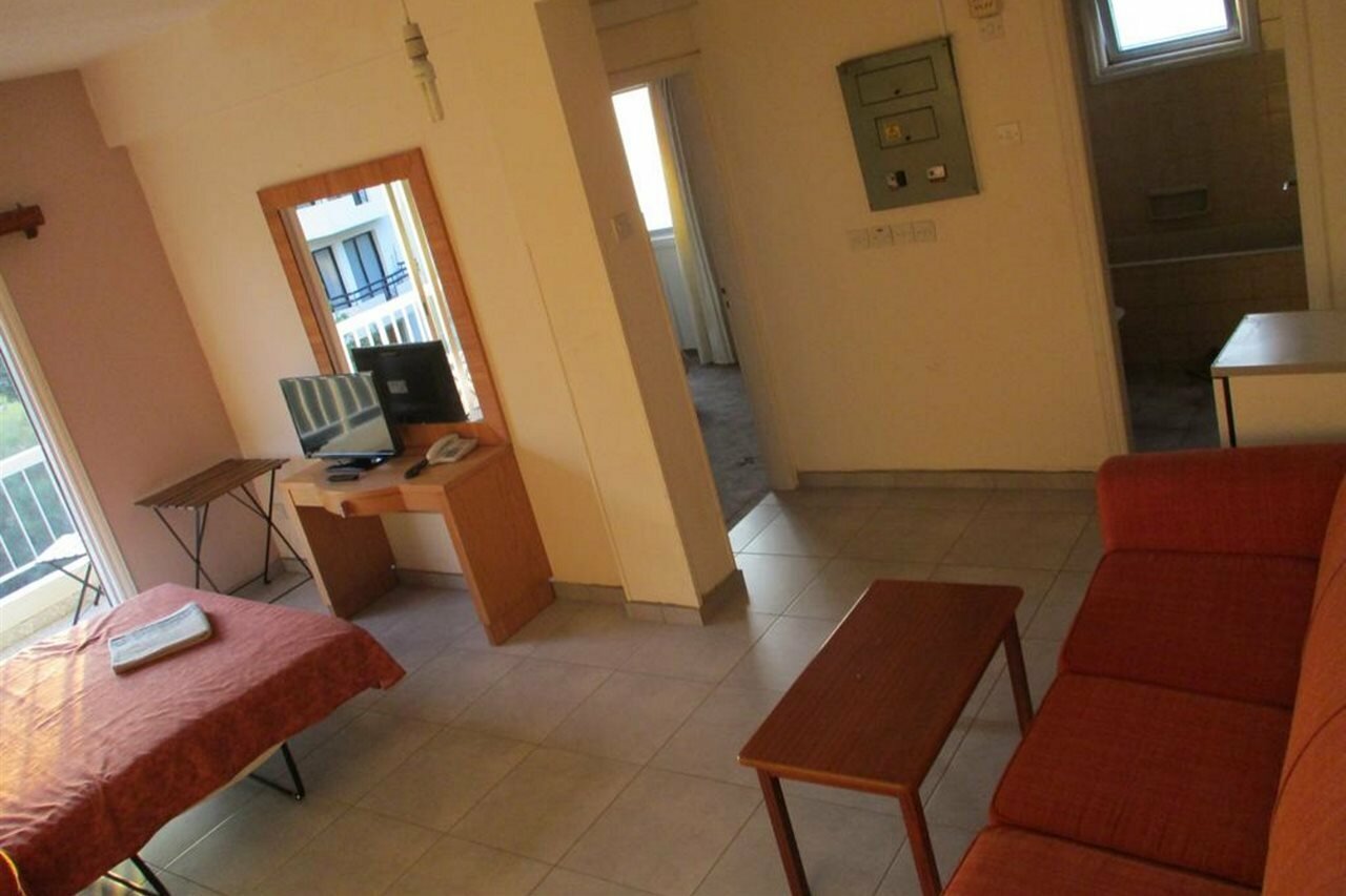 Фото Onisillos Hotel