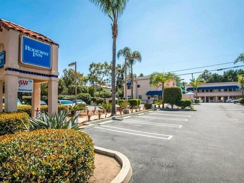 Внешний вид отеля Rodeway Inn Encinitas North в Энсинитасе, фото 1