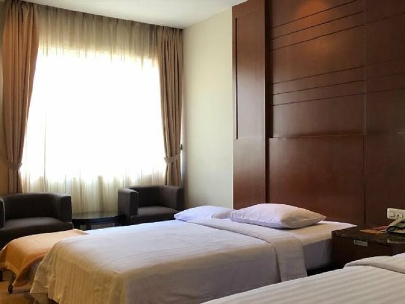 Фото Grand Sakura Hotel
