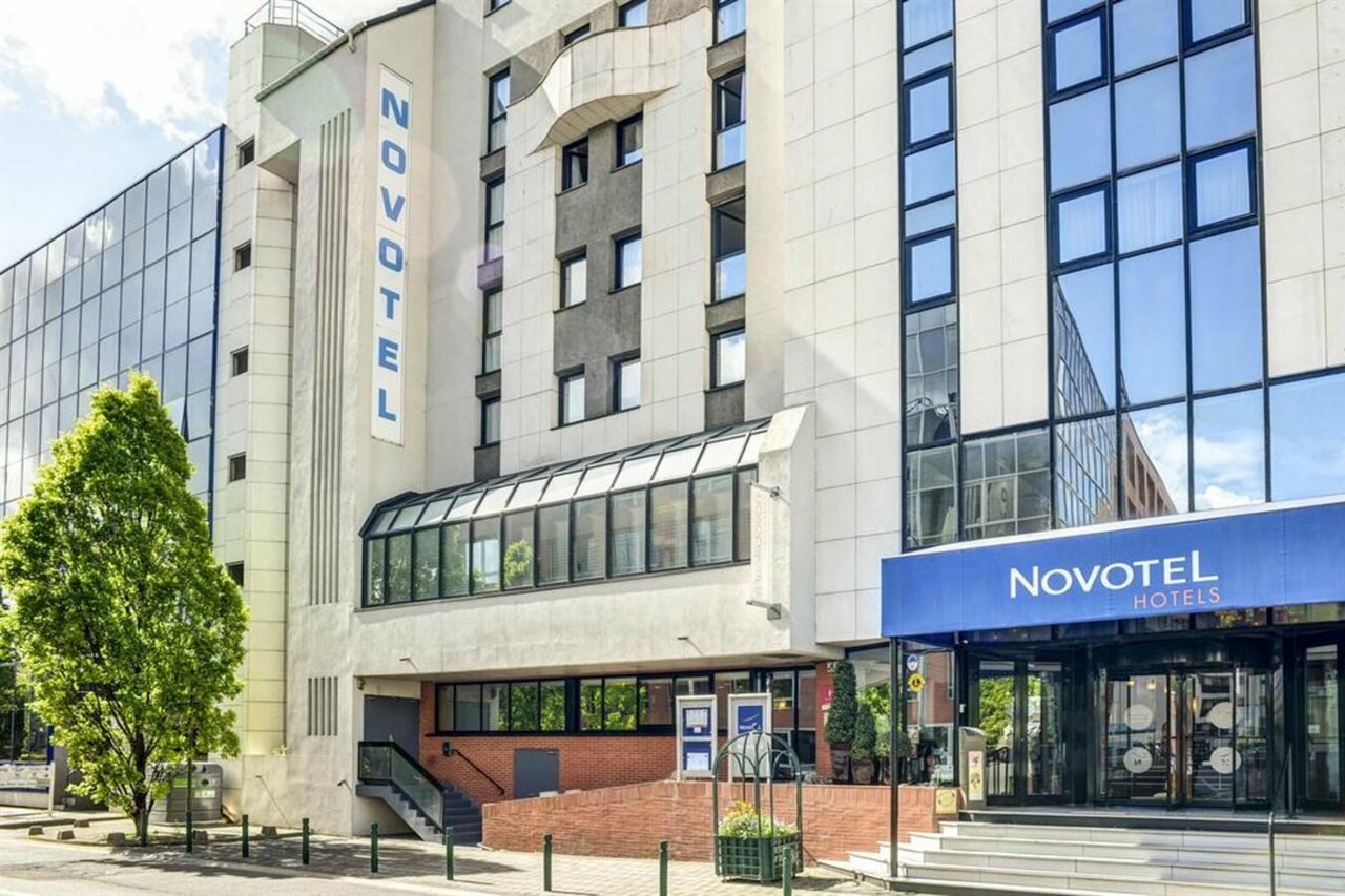 Фото Novotel Paris Suresnes Longchamp