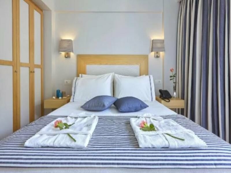 Фото Mystery Skiathos Luxury Residence