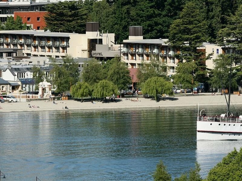 Фото Novotel Queenstown Lakeside