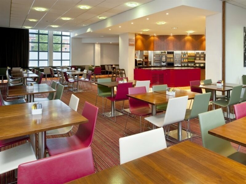 Фото Holiday Inn Express London City, an Ihg Hotel