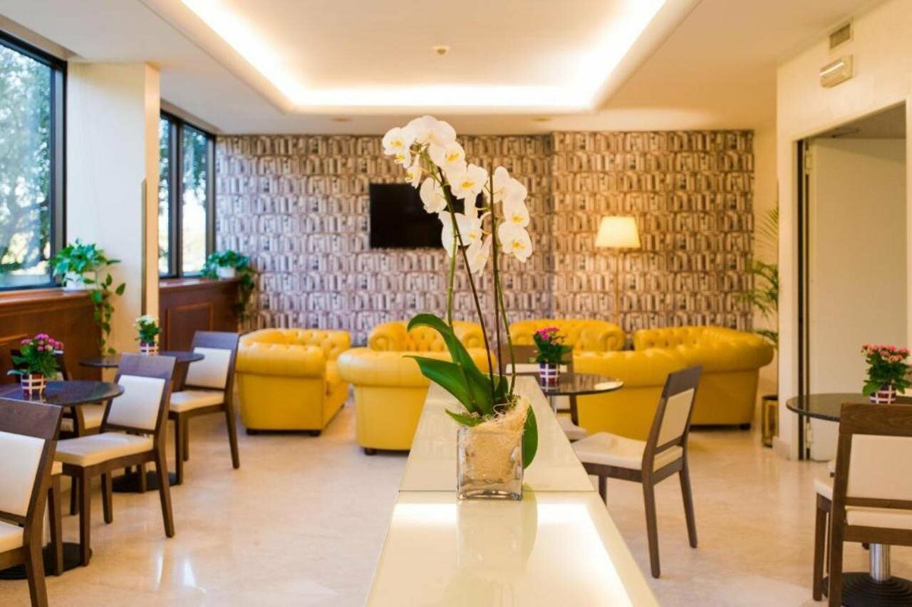 Фото Hotel The Brand