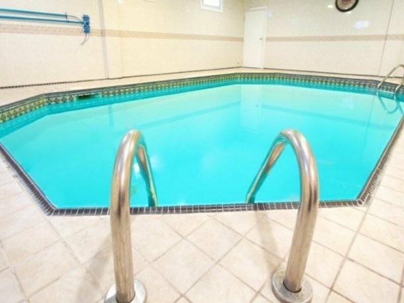 Фото Quality Inn Downtown Inner Harbour