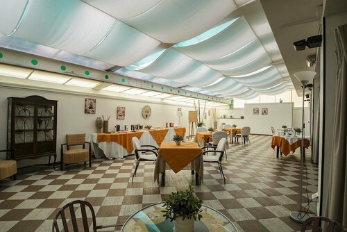 Гостиница Art Hotel Milano в Прато