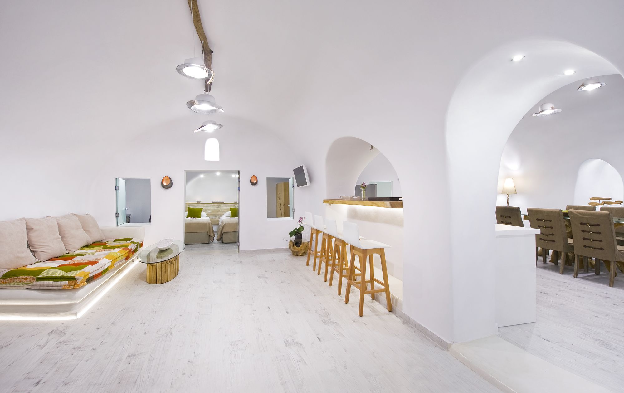 Фото Hyperion Oia Suites