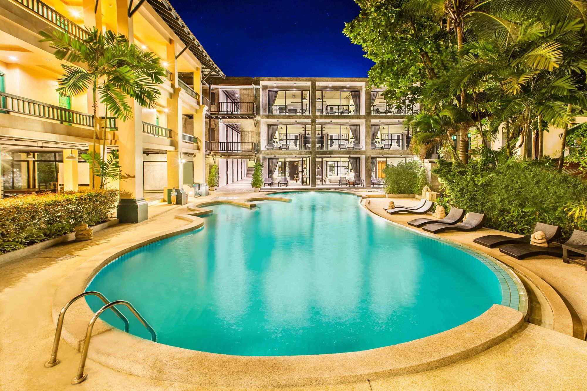 Фото Kokotel Khao Lak Lighthouse