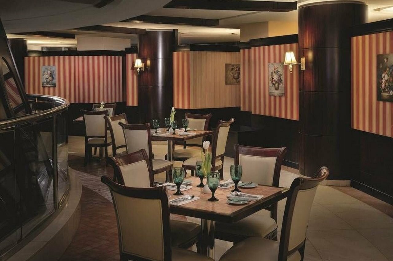 Фото Movenpick Hotel Qassim